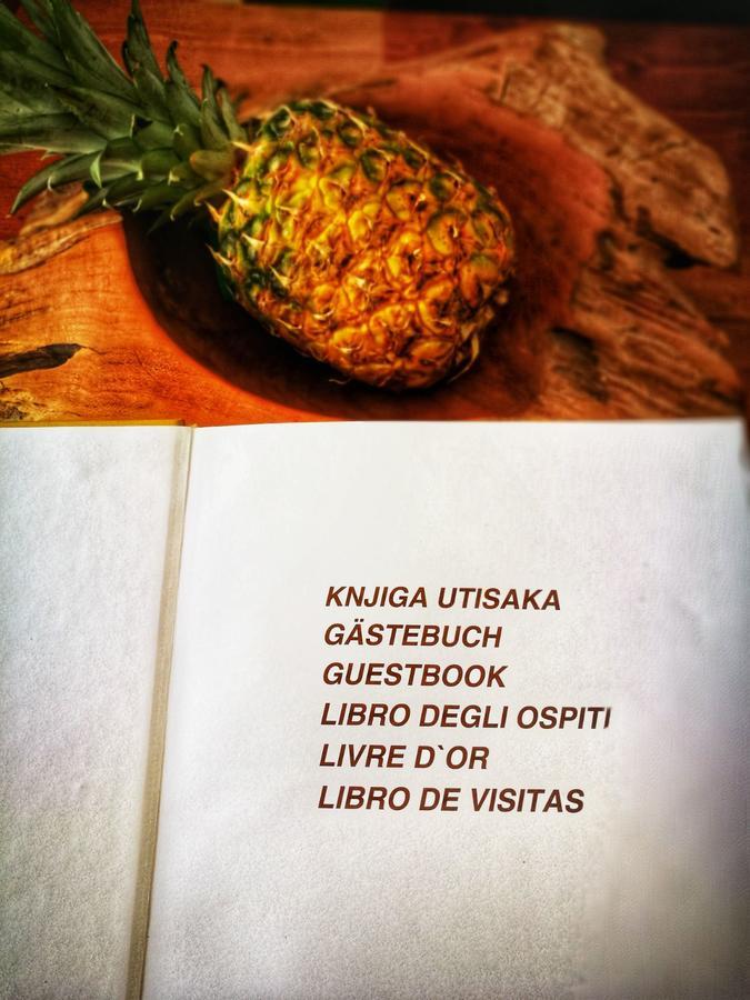 فيلا Kuca Za Odmor Kuzmanic Kaštela المظهر الخارجي الصورة